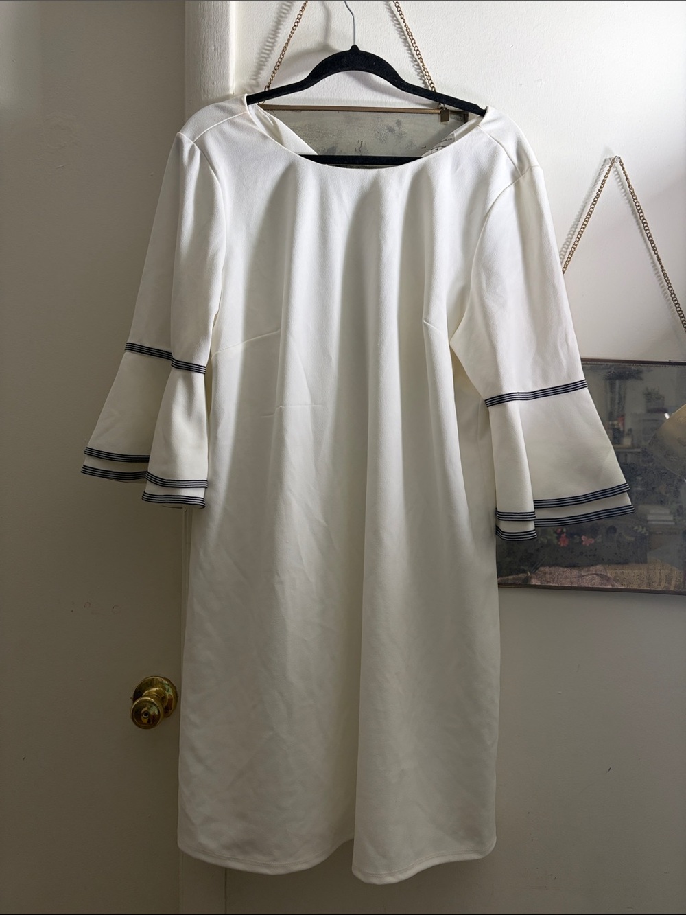 Neiman Marcus Elegant White Bell-Sleeve Shift Dress